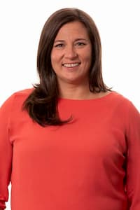 Headshot of Editor: Angela Etzenhouser, MD